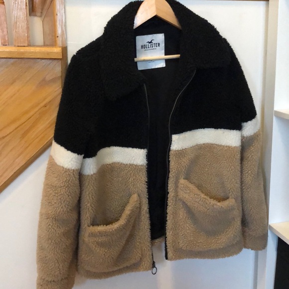 Hollister Teddy Jacket - Picture 2 of 2